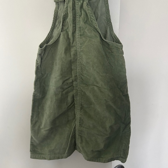 Size 8 girls corduroy dress - Picture 2 of 3